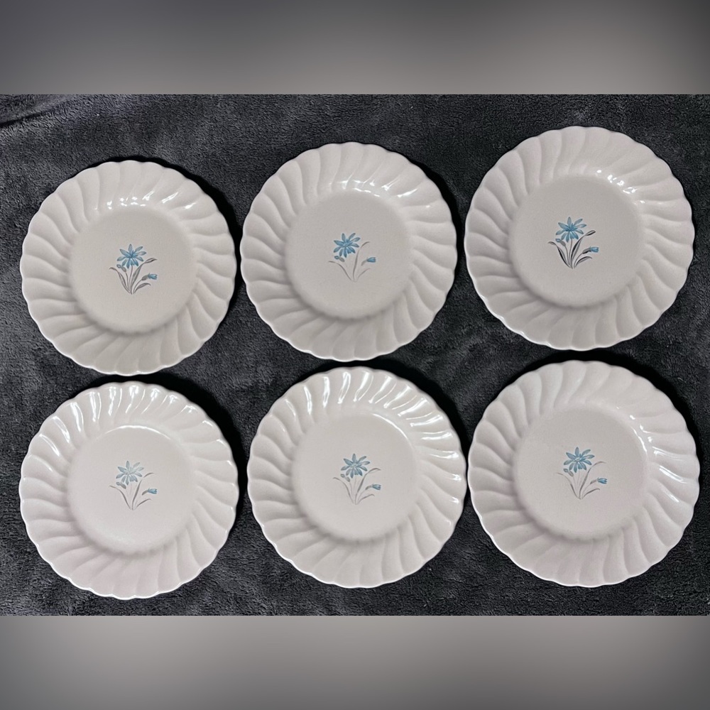 Vintage MCM Salem Swirl Blue Floral Bread & Butter Plates Set of 6.